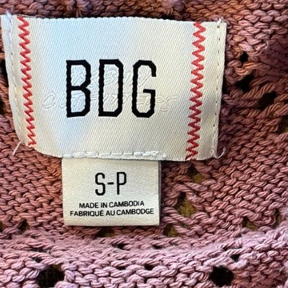 BDG Men's Knit Polo Sweater Button Front Short Sleeves Mauve Pink Small - Picture 4 of 7